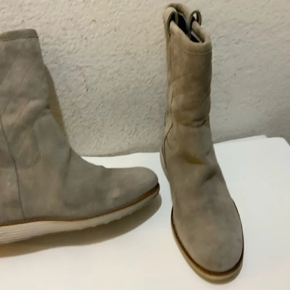 Cole Haan Roper Grand Waterproof Suede Boot 7.5B